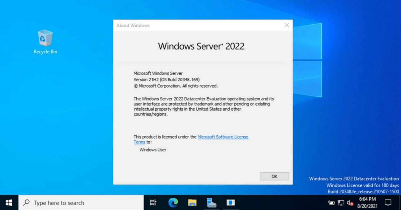 Windows Server 2022 Datacenter Desktop Interface
